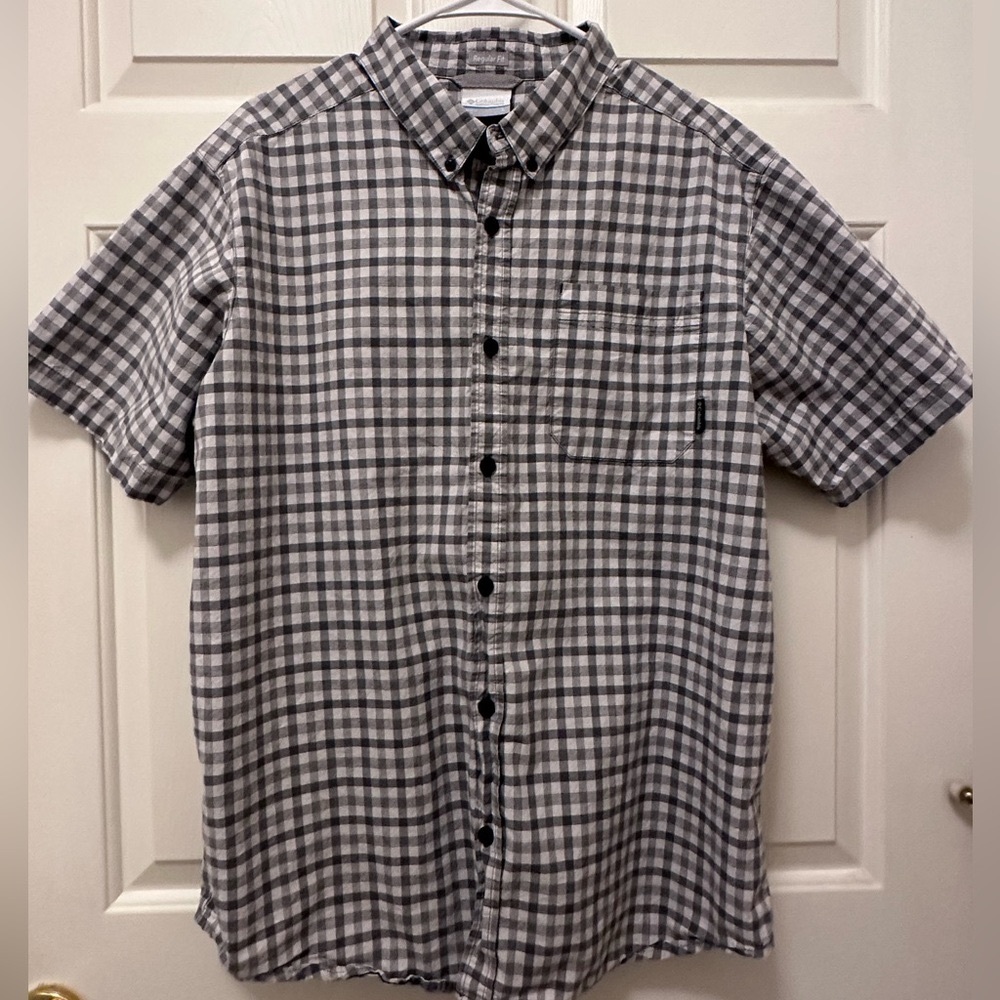 NWOT Columbia Mens Button Down Short Sleeve Shirt Size L